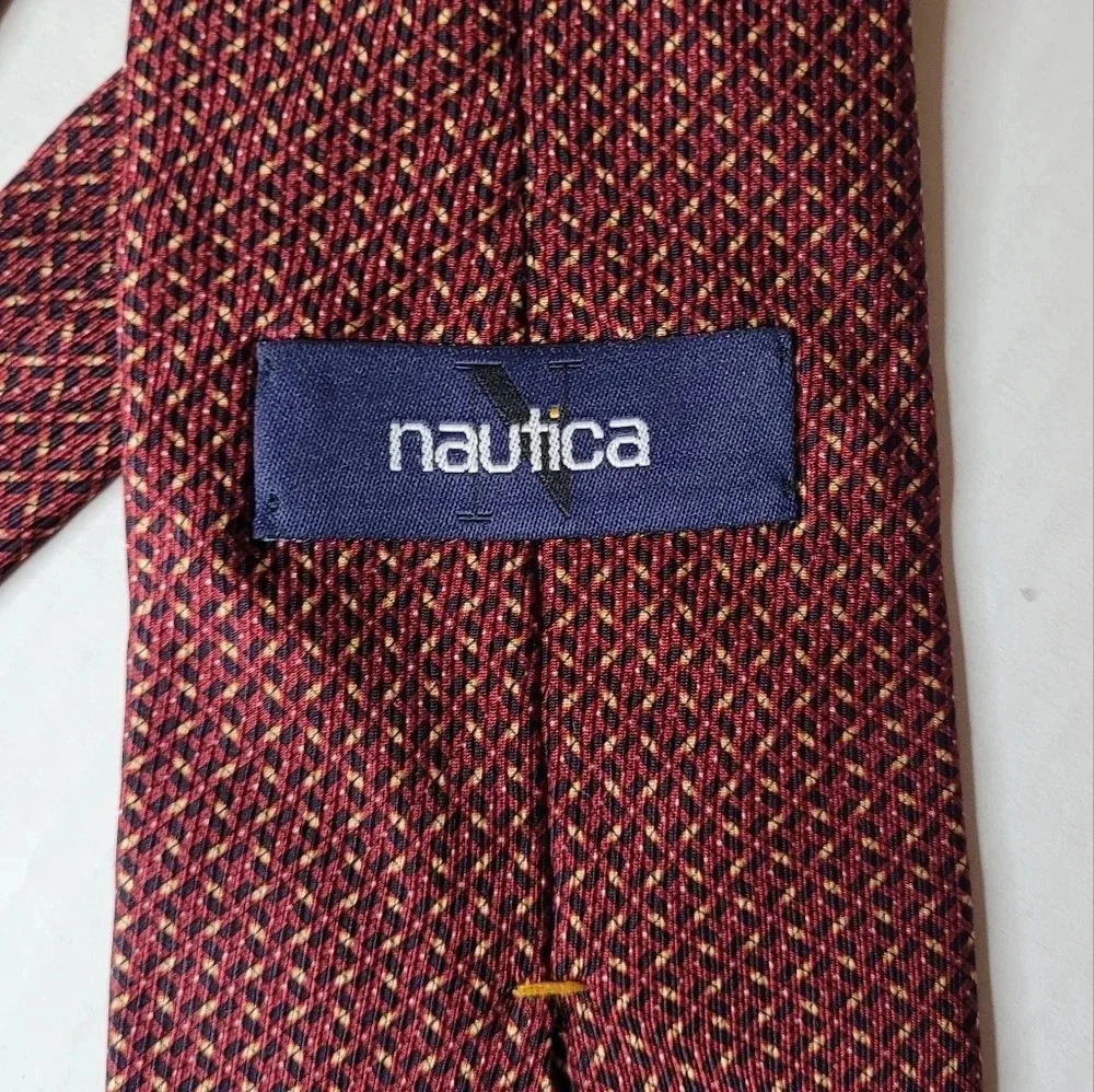 NAUTICA Men's Necktie